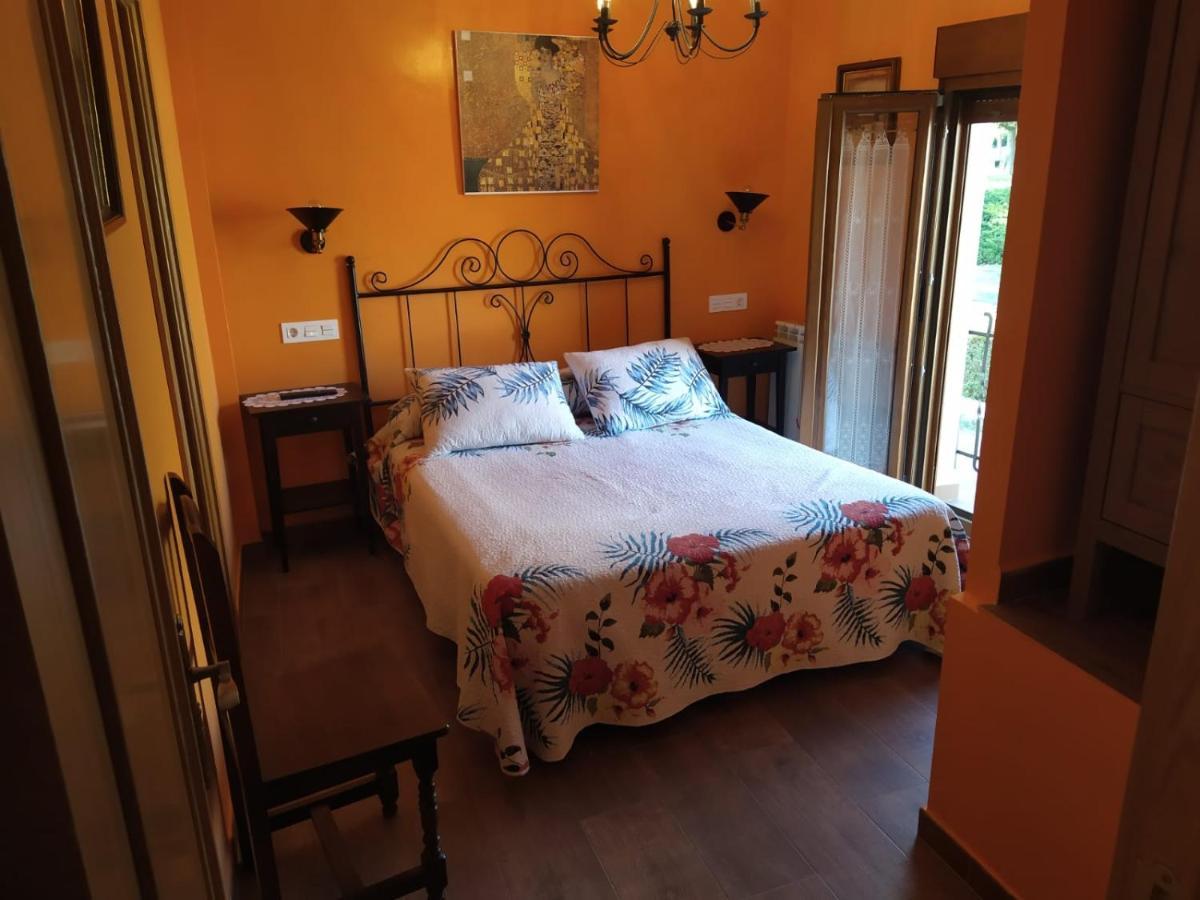 El Balcon De Penafiel Villa ภายนอก รูปภาพ